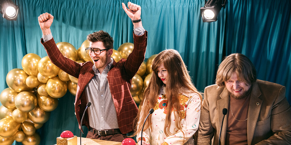 A themed quiz night fundraiser